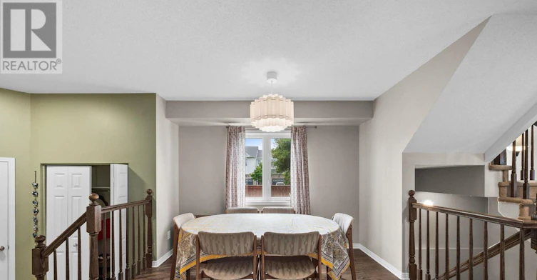 100 Lokoya Street, Ottawa, ON, K2S 0J3 - 8