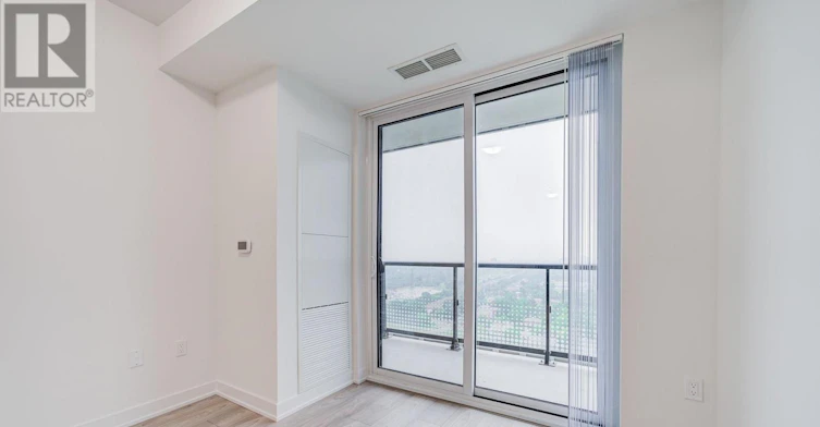 2023-5858 Yonge Street, Toronto, ON, M2M 0C6 - 21