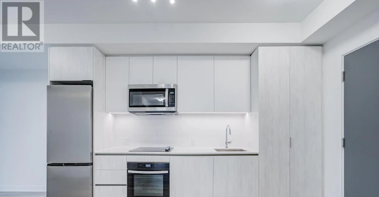 2023-5858 Yonge Street, Toronto, ON, M2M 0C6 - 14