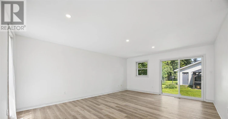 MAIN-211 Casimir Street, Scugog, ON, L9L 1B7 - 8