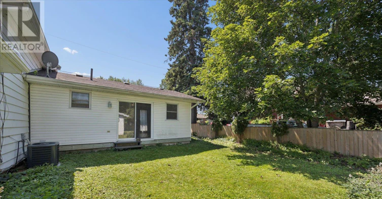 MAIN-211 Casimir Street, Scugog, ON, L9L 1B7 - 14