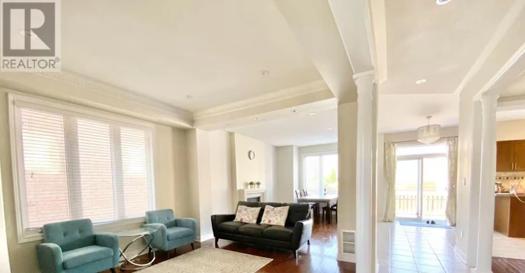 138 Farmstead Road, Richmond Hill, ON, L4S 1X2 - 2