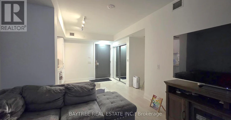 402-33 Frederick Todd Way, Toronto, ON, M4G 0C9 - 9