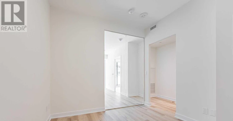 414-840 St Clair Avenue W, Toronto, ON, M6C 1C1 - 11