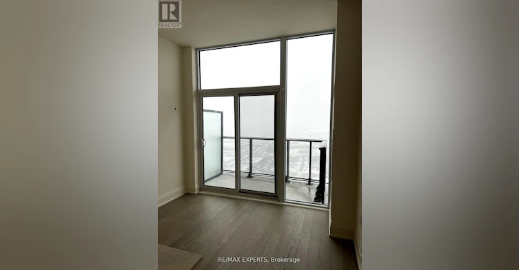 PH216-9000 Jane Street N, Vaughan, ON, L4K 2M9 - 4