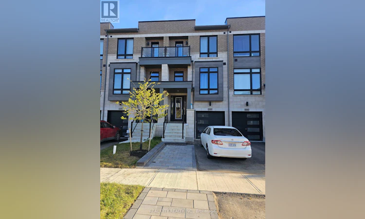 135 Farooq Boulevard