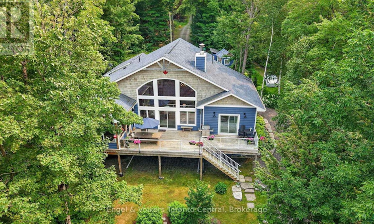 1076 Healey Lake Road