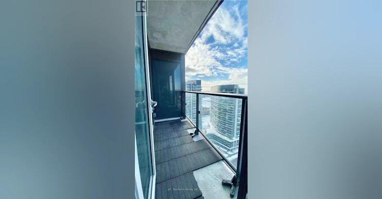 2915-19 Western Battery Road, Toronto, ON, M6K 0E3 - 18