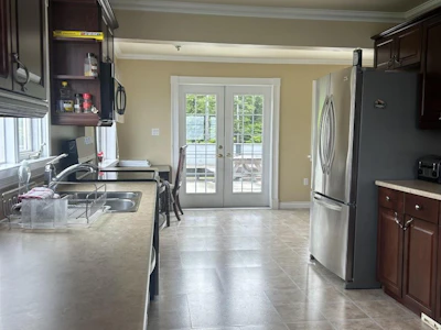 525 Beach Road - 3