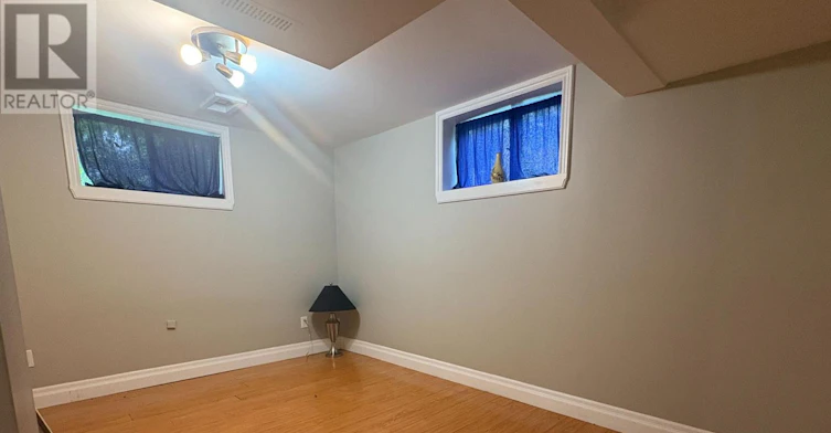 LOWER-248 James Avenue, Newmarket, ON, L3Y 4R8 - 11