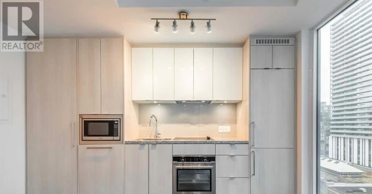 2711-115 Blue Jays Way, Toronto, ON, M5V 0N4 - 6