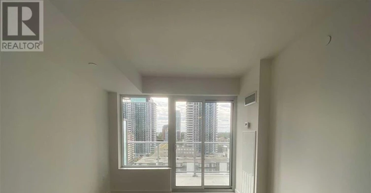 2011-195 Redpath Avenue, Toronto, ON, M4P 0E4 - 3