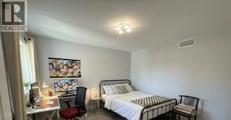 521 Campbell Avenue, Windsor, ON, N9B 2H5