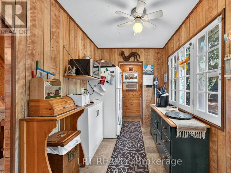 30 Woodward Avenue, Lambton Shores, ON, N0M 1T0 - 21