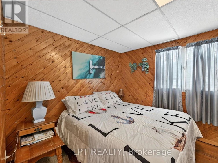30 Woodward Avenue, Lambton Shores, ON, N0M 1T0 - 18