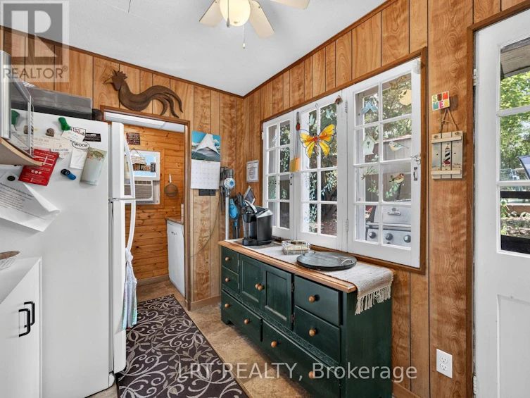 30 Woodward Avenue, Lambton Shores, ON, N0M 1T0 - 22
