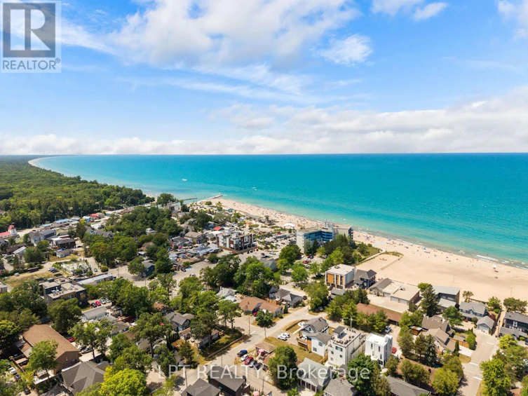 30 Woodward Avenue, Lambton Shores, ON, N0M 1T0 - 46
