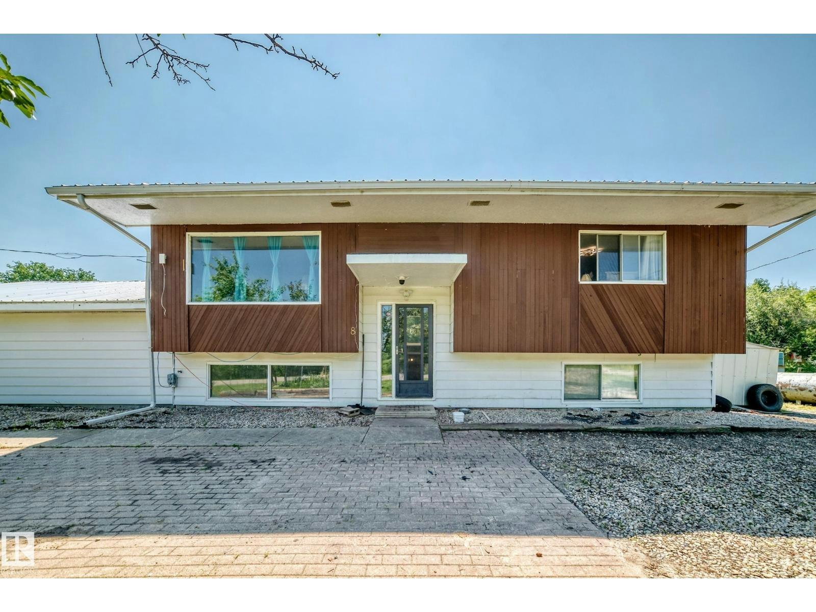 8 Fourth Street, Rural Parkland County, AB, T0E 0N0