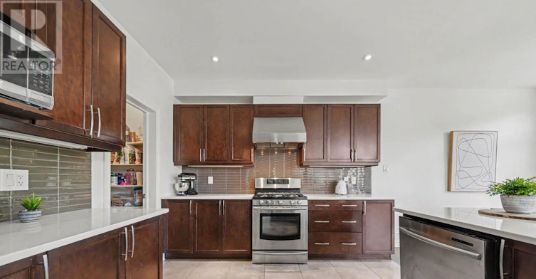 938 Wildcarrot Crescent, Ottawa, ON, K1V 2M6 - 12