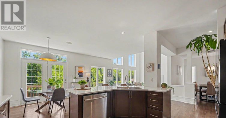 938 Wildcarrot Crescent, Ottawa, ON, K1V 2M6 - 11
