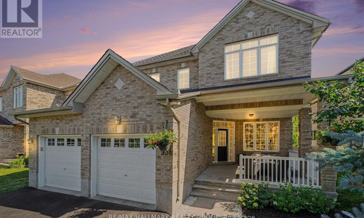 938 Wildcarrot Crescent
