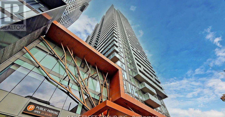 2610-50 Wellesley Street E, Toronto, ON, M4Y 0C8