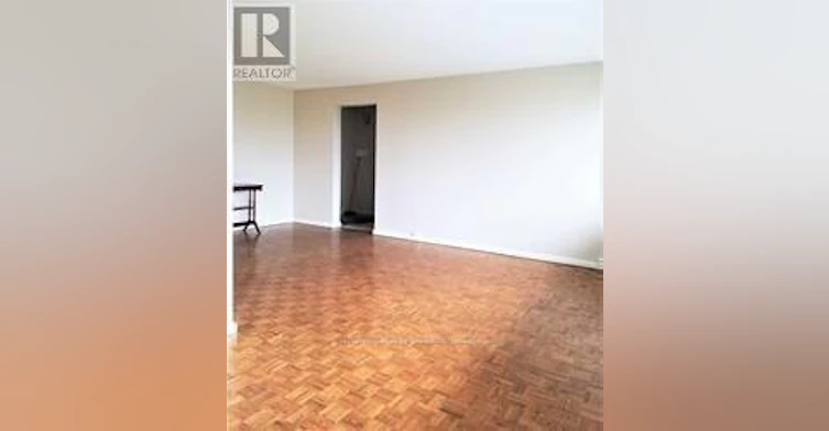807-10 Sunny Glenway Way, Toronto, ON, M3C 2Z3 - 3