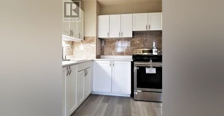807-10 Sunny Glenway Way, Toronto, ON, M3C 2Z3 - 5