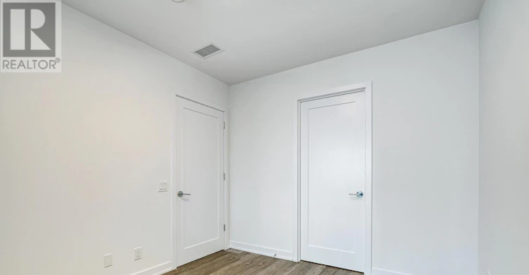516-2946 Dundas West Street Street W, Toronto, ON, M6P 1Y8 - 9