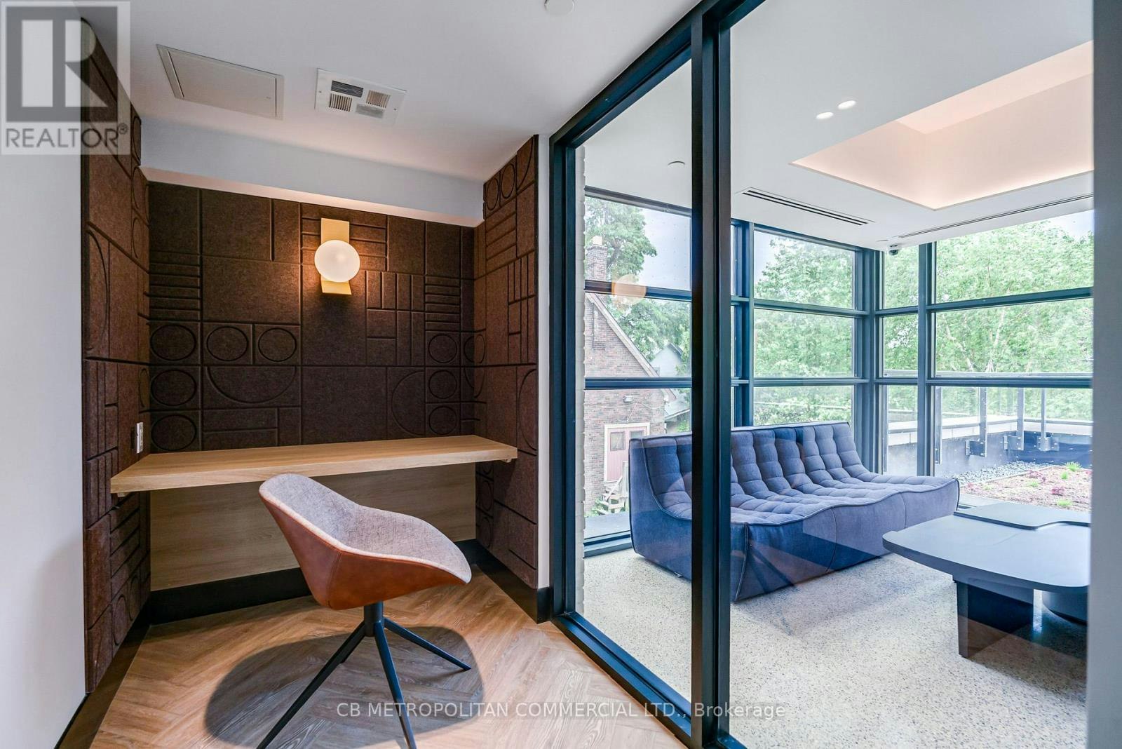 516-2946 Dundas West Street Street W, Toronto, ON, M6P 1Y8 - 17