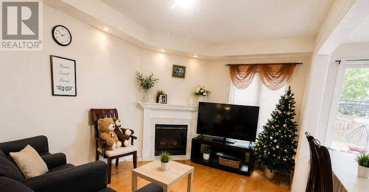 UPPER-18 Angela Court, Markham, ON, L3S 4K8 - 5