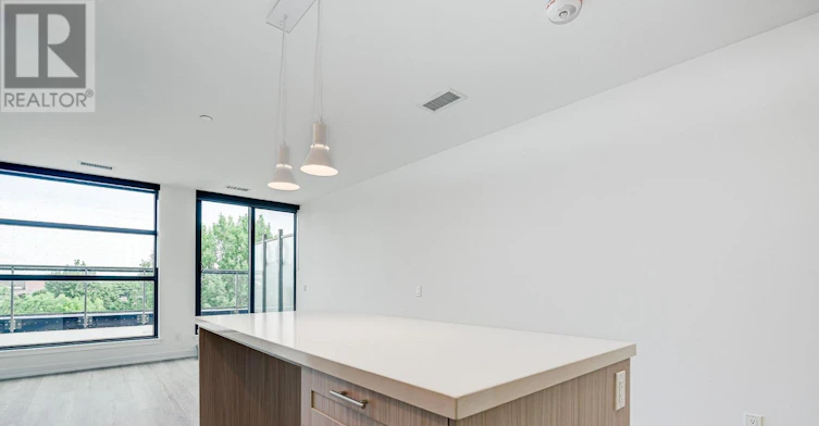 409-2946 Dundas West Street Street W, Toronto, ON, M6P 1Y8 - 8
