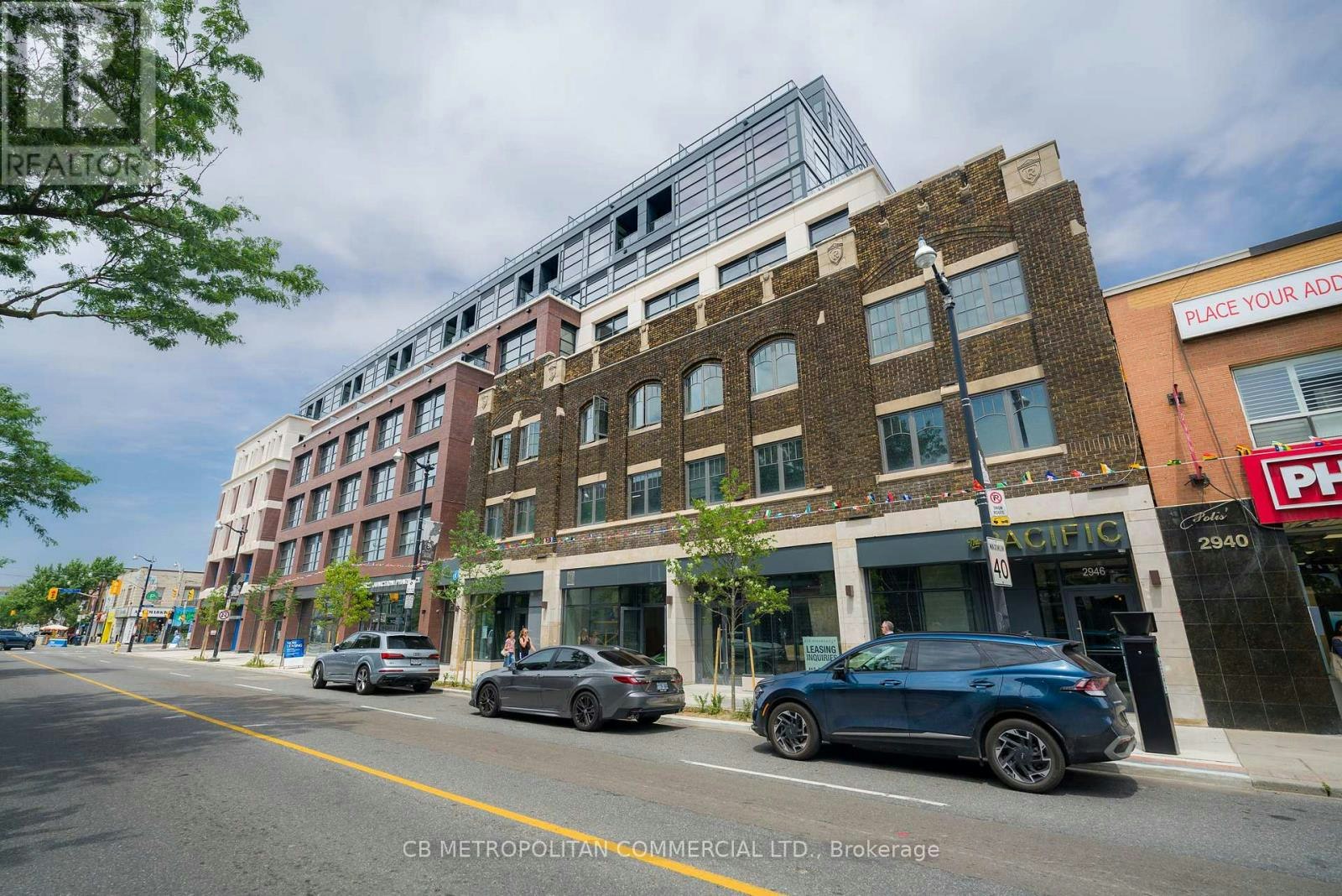 510-2946 Dundas West Street Street W, Toronto, ON, M6P 1Y8