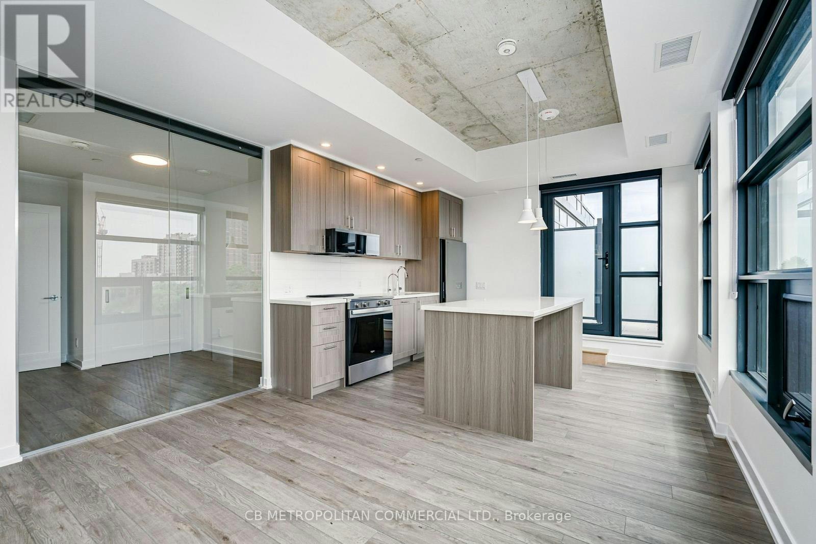 510-2946 Dundas West Street Street W, Toronto, ON, M6P 1Y8 - 5
