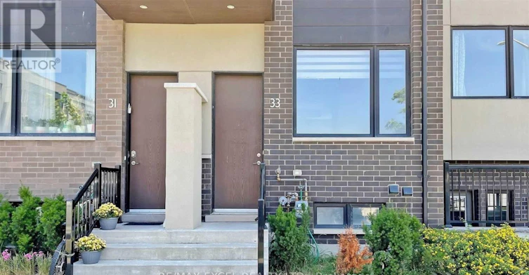 33 Thomas Mulholland Drive, Toronto, ON, M3K 0B5 - 2