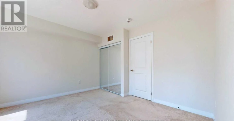 33 Thomas Mulholland Drive, Toronto, ON, M3K 0B5 - 9