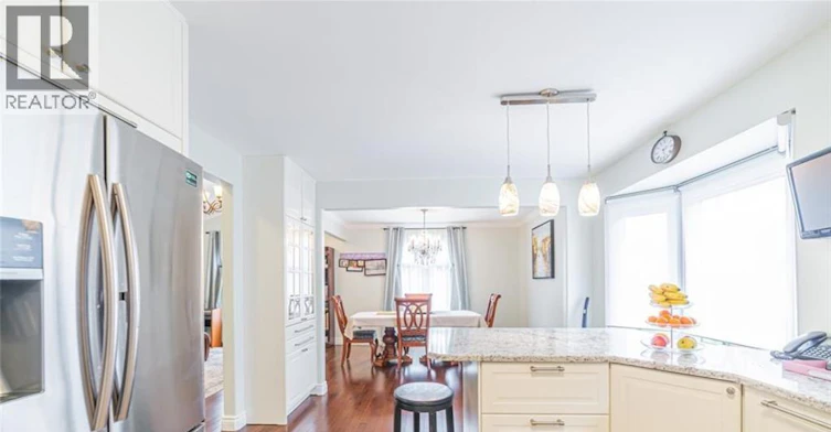 2595 California, Windsor, ON, N9E 4L6 - 7
