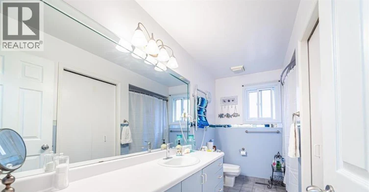 2595 California, Windsor, ON, N9E 4L6 - 8