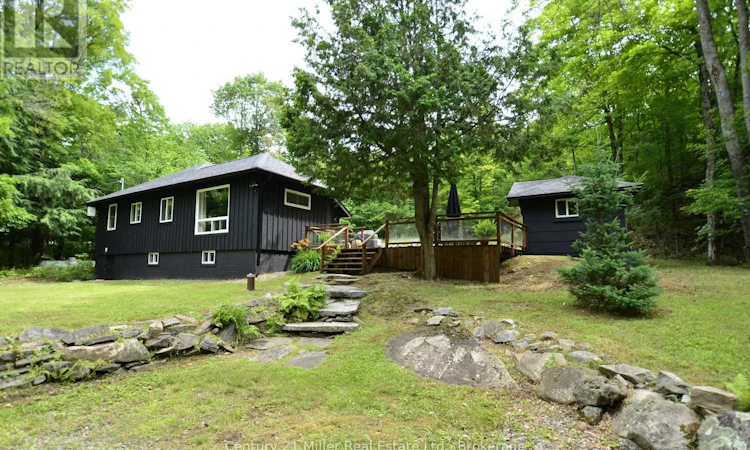 1279 Carlingford Road