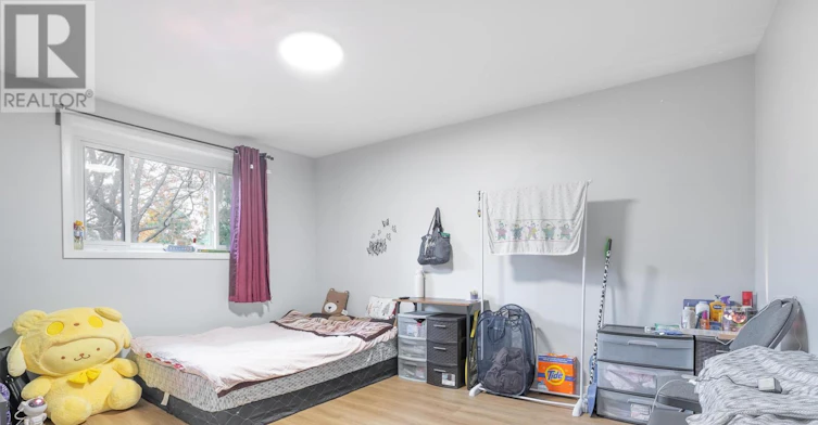 7 Brightside Drive, Toronto, ON, M1E 3Y8 - 9