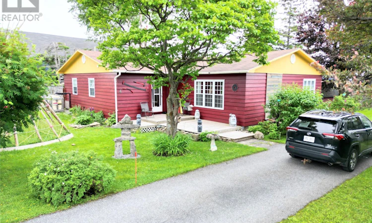 4 Garden Drive