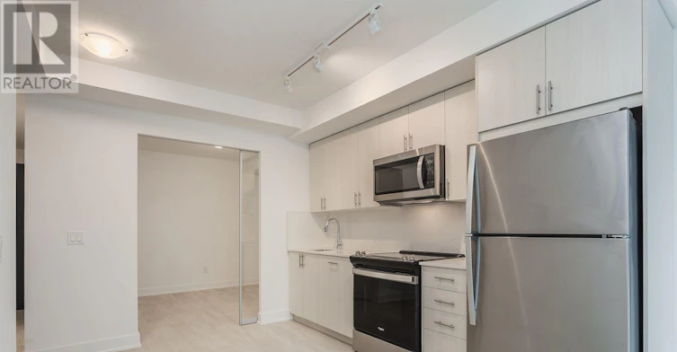 322-2545 Simcoe Street N, Oshawa, ON, L1L 0W3 - 4