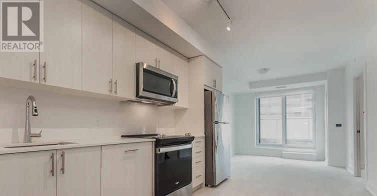 322-2545 Simcoe Street N, Oshawa, ON, L1L 0W3 - 3
