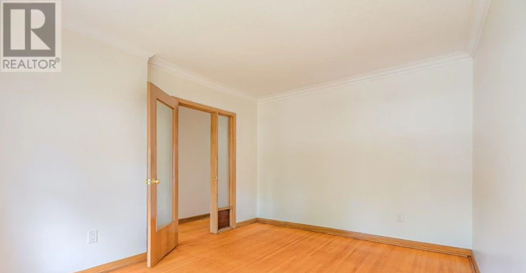 85 Greenlaw Avenue, Toronto, ON, M6H 3V8 - 6
