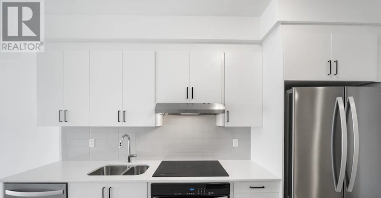 705-1035 Southdown Road, Mississauga, ON, L5J 0A2 - 4