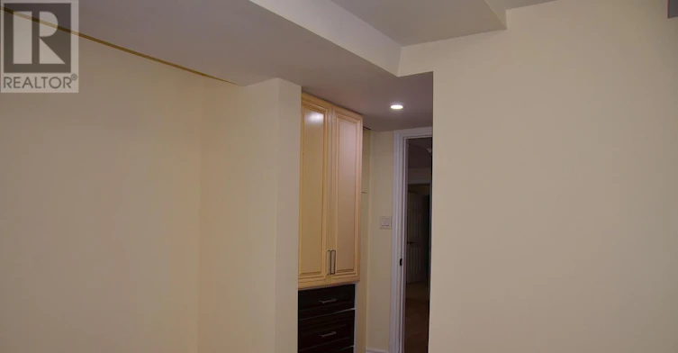 58 Alanbull Square, Toronto, ON, M1V 4M1 - 11