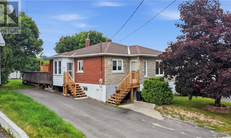 255 Fenton Avenue