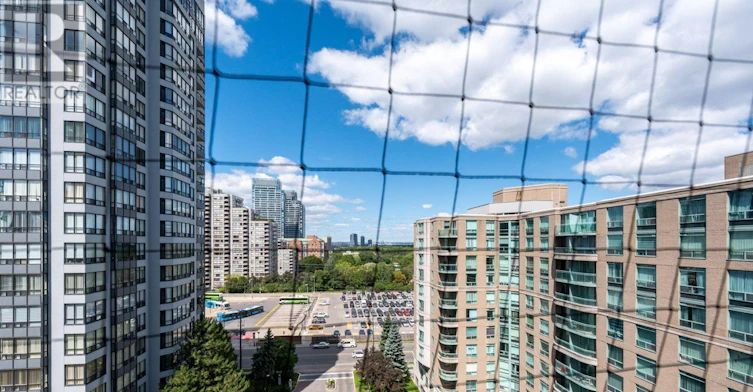1110-8 Pemberton Avenue, Toronto, ON, M2M 4K8 - 20