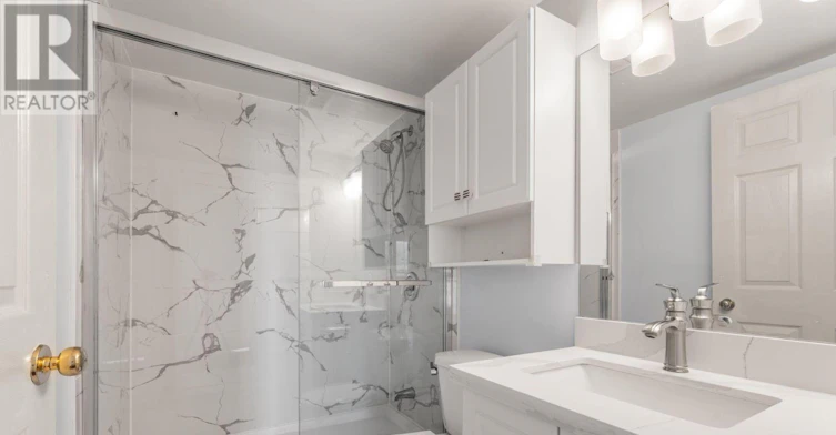 1110-8 Pemberton Avenue, Toronto, ON, M2M 4K8 - 14