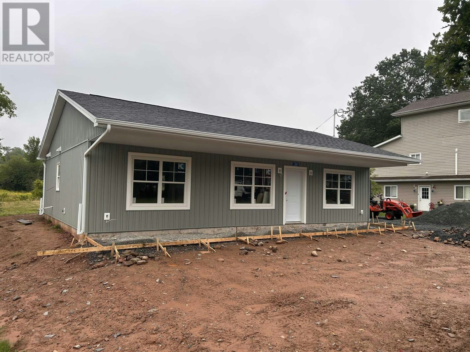 39 Asquith Avenue, Stewiacke, NS, B0N 2J0